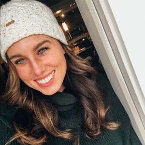 Meet your Posher, Alexandria